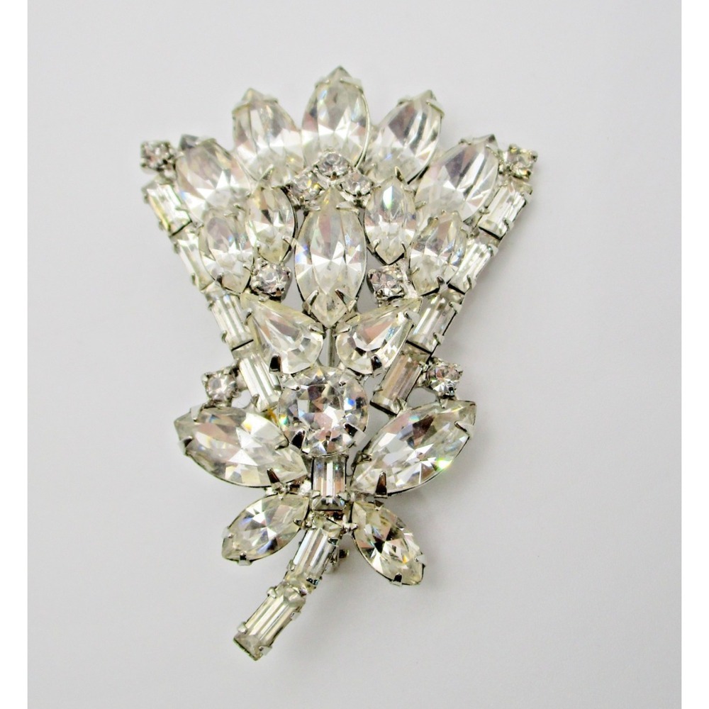 Vintage Weiss Clear Marquise Rhinestone Brooch Pin Silvertone Floral Bouquet Bow
